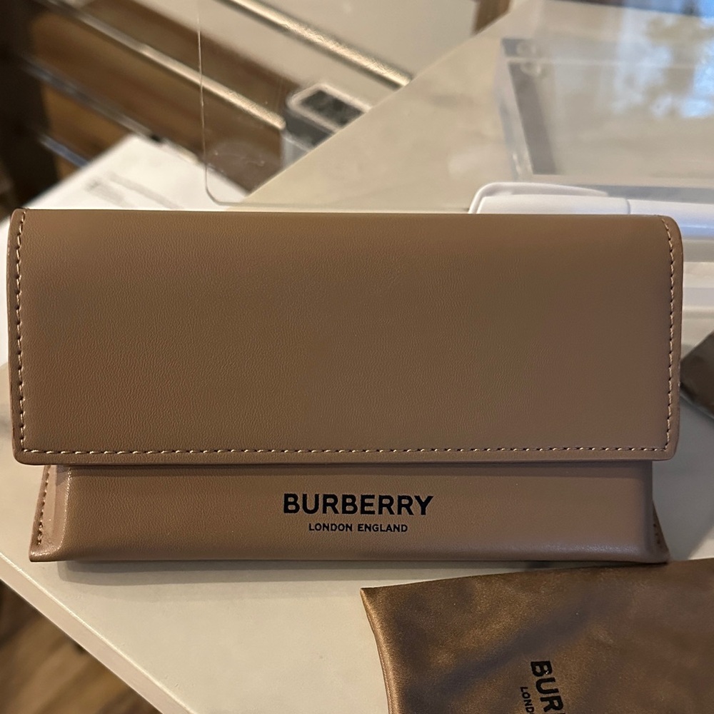 Burberry glasses case